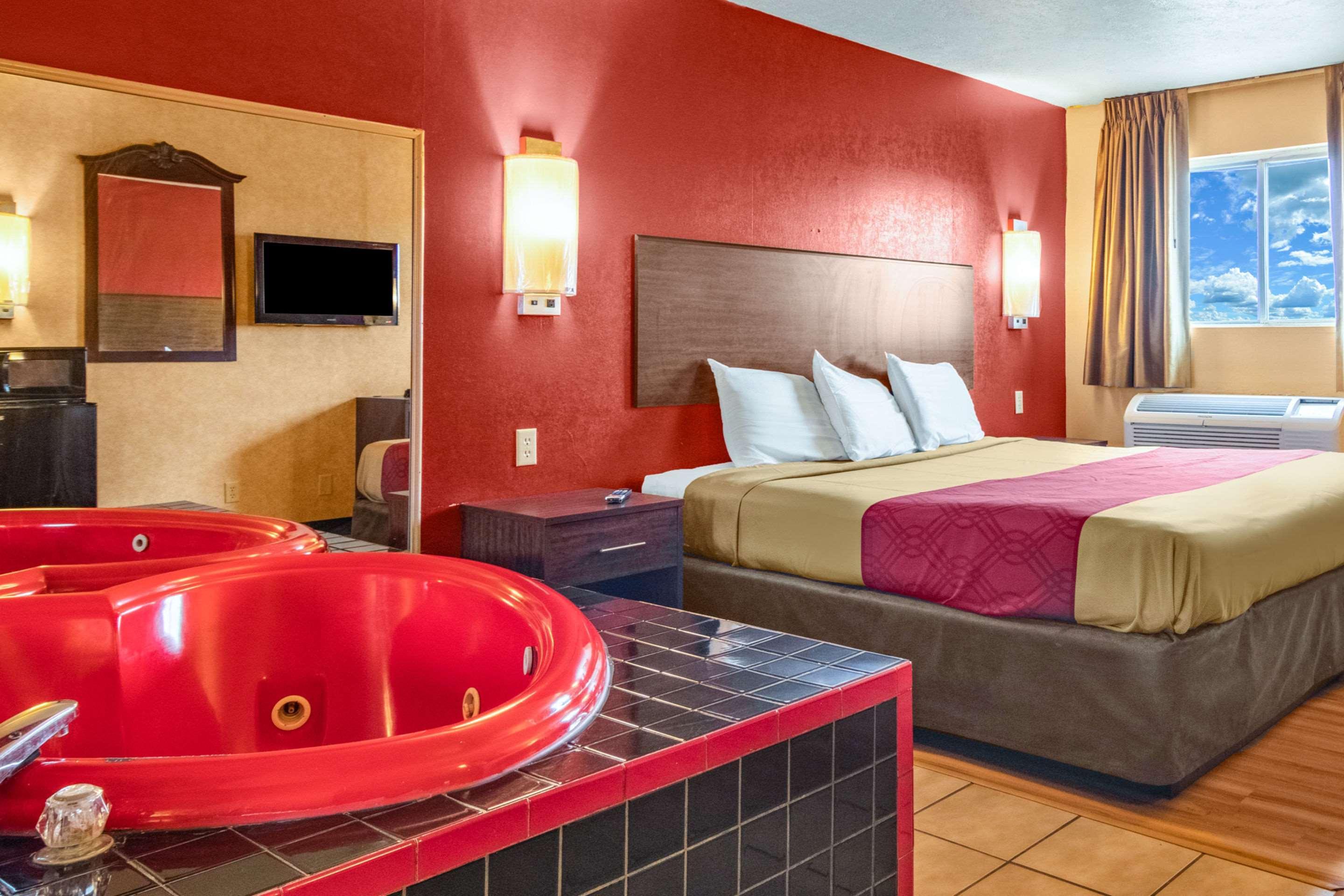 อีโคโน ลอดจ์ Hotel เคนท์ ภายนอก รูปภาพ