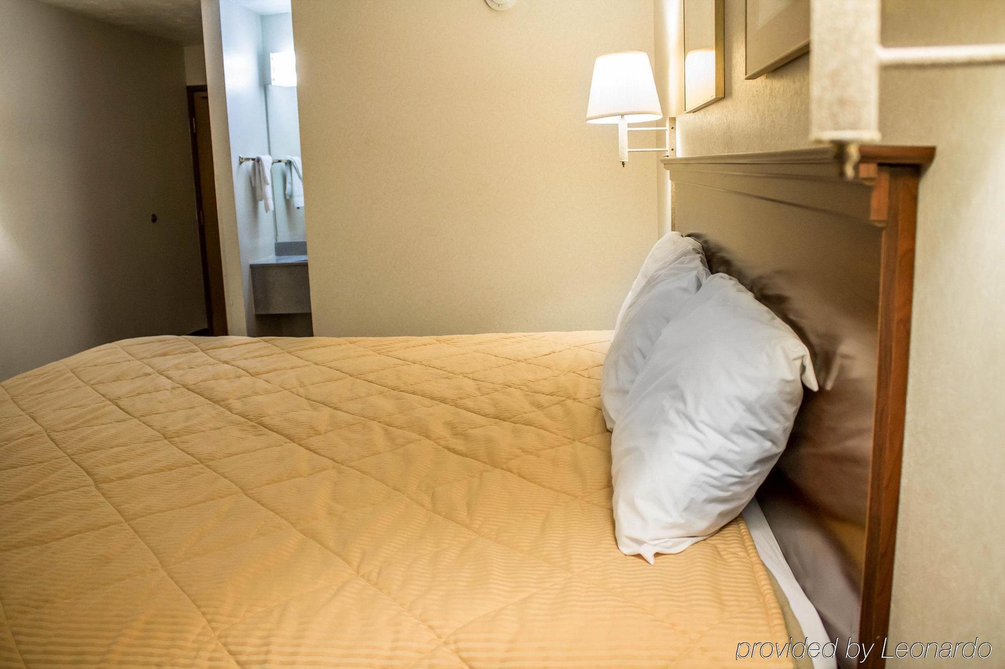 อีโคโน ลอดจ์ Hotel เคนท์ ภายนอก รูปภาพ